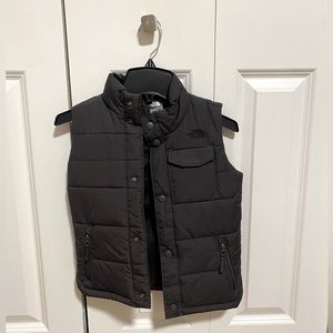 Kid Authentic North Face Down Vest size 5